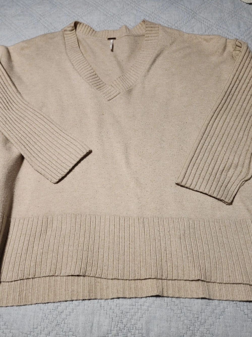 Free People V-Neck Ribbed Hem Sweater — Cream